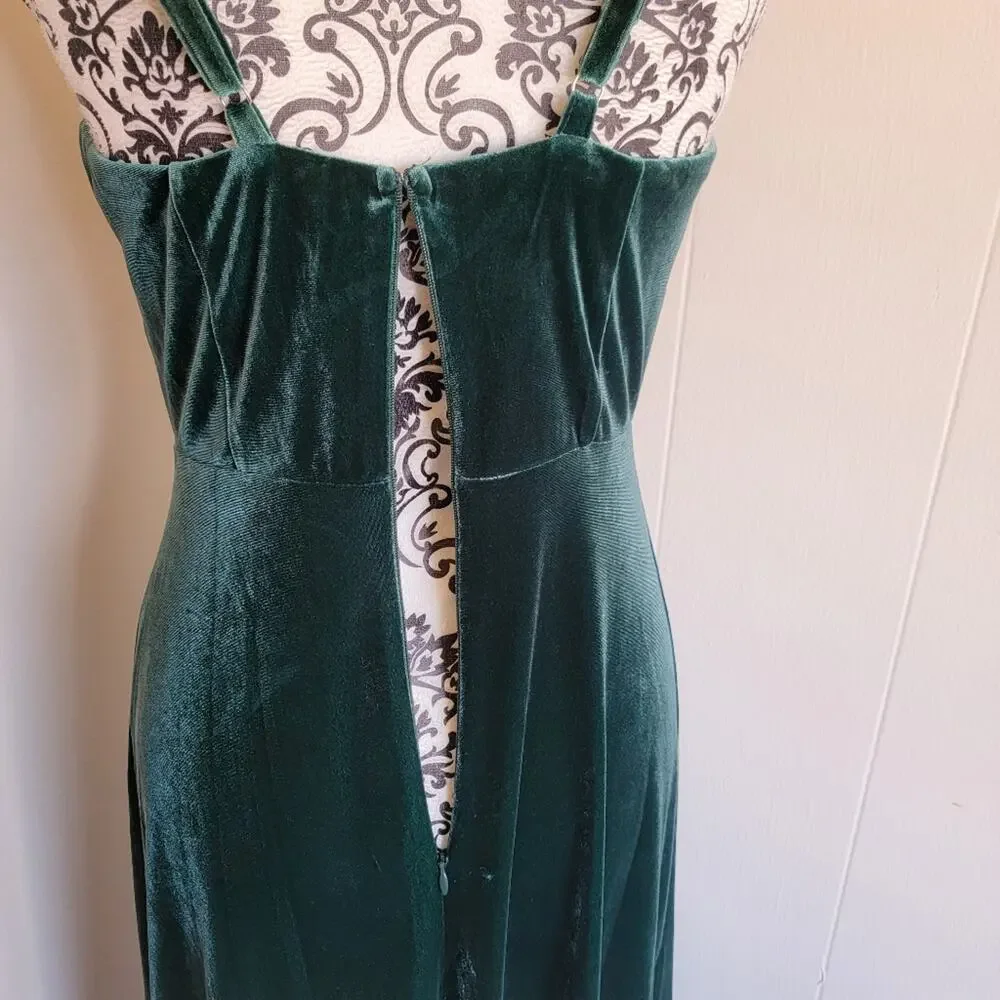 Birdy‎ Grey Ash A-line Emerald Green Velvet Maxi Dress